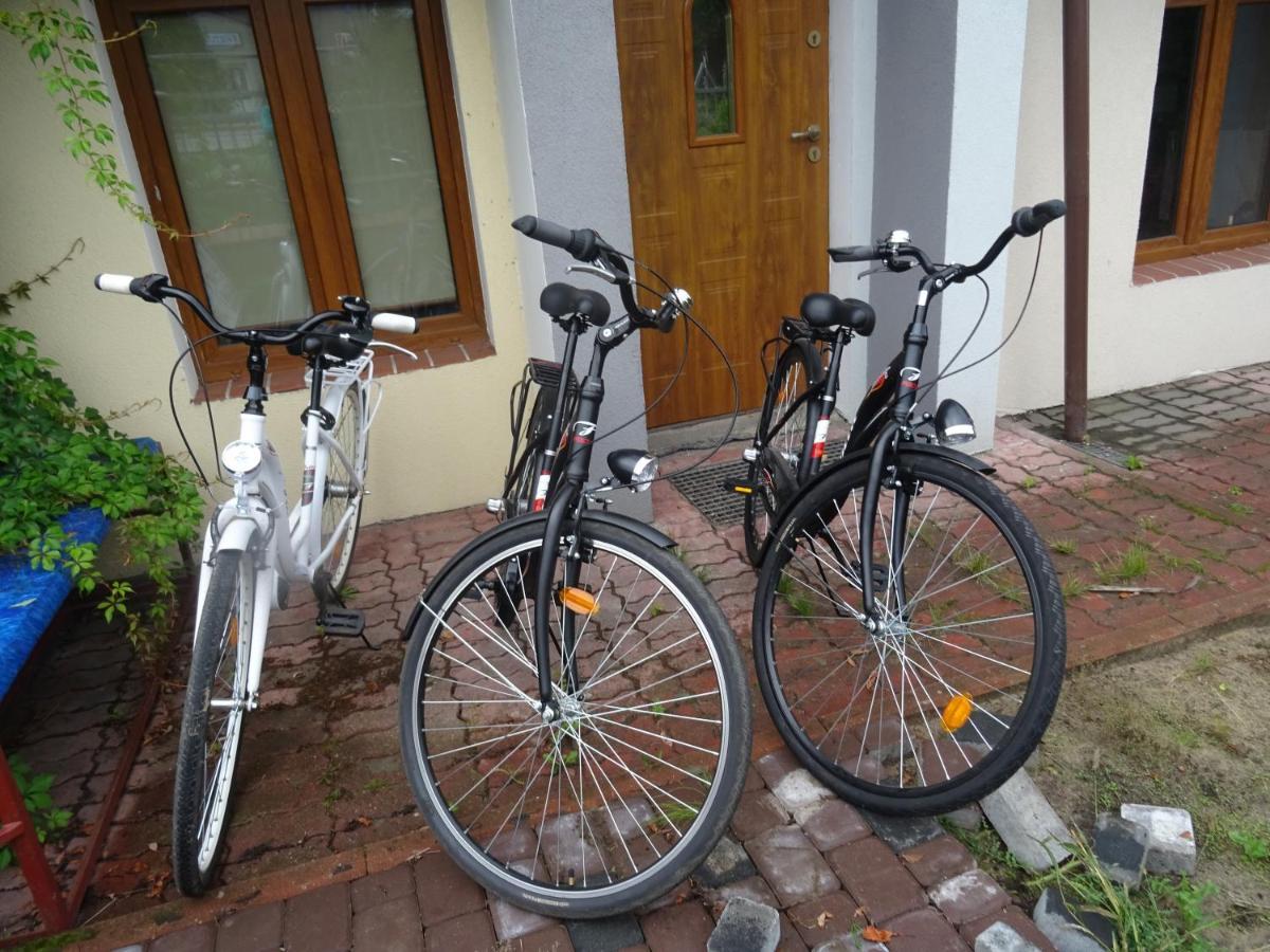 Gosciniec Klejnot Hotel Borowo Buitenkant foto