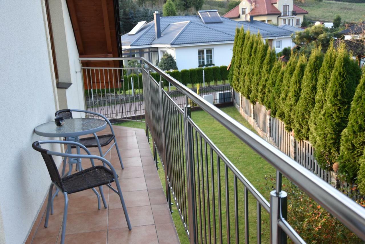 Gosciniec Klejnot Hotel Borowo Buitenkant foto